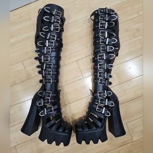 Dolls Kill Lamoda Black Strappy Buckle Clairvoyant Knee High Platform Boots 8